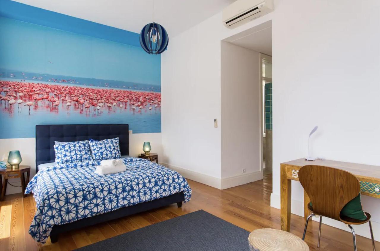 Beautiful 3-Story House In Chiado With A 40M² Private Terrace Apartment ลิสบอน ภายนอก รูปภาพ